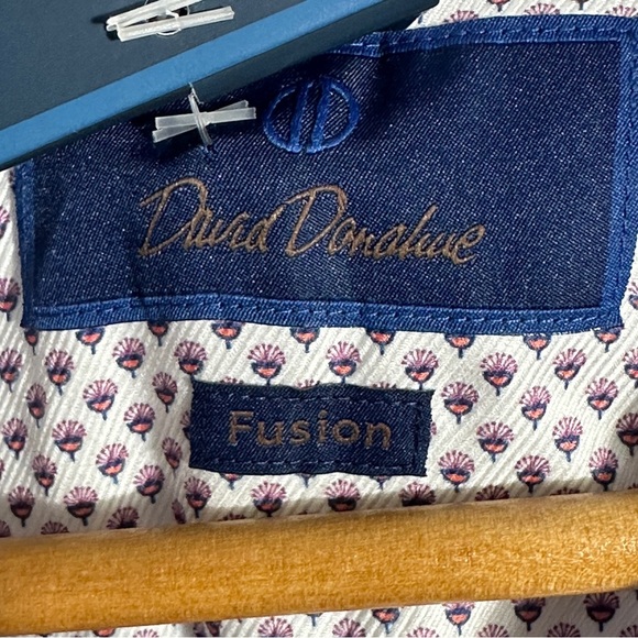 NEW with tags, David Donohue Fusion white/berry button down shirt, medium/15.5 - Picture 2 of 7